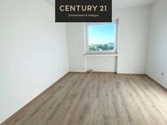 Stilvoll modernisierte 3,5-Zimmer-Wohnung mit Balkon, Aufzug und Stellplatz - Herne