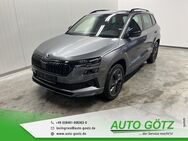 Skoda Karoq, Sportline Vorb VZE Digi elektr Heckkl vo hi LichtAssist SpurAssist Connect Sunset 4xEFH Ladeboden beheiz Frontscheibe Armlehne Metallic, Jahr 2024 - Beilngries