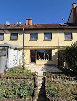 Gepflegtes Einfamilienhaus mit Terrasse und kleinem Garten - Nidderau