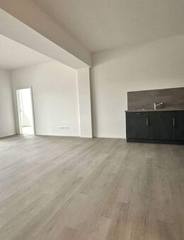 Exklusive kernsanierte 3-Zimmer-Penthousewohnung mit hochwertiger Ausstattung – Erstbezug - Albstadt