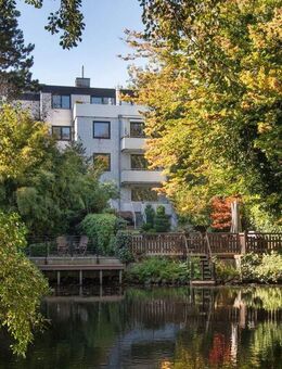 Vollmöblierte Wohnung mit eigenem Garten und direktem Alsterlaufzugang - In der Blumenstraße - Hamburg
