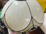 Schöne Tisch-Lampe im Tiffany-Stil - Kürten