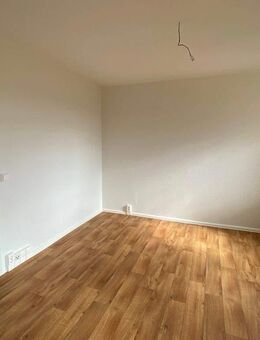 Familienfreundlich & modern: Sanierte Wohnung in bester Lageng ist bereit! - Suhl