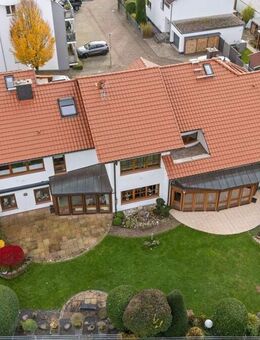 Einzigartiges Mehrgenerationenhaus inklusive traumhaftem Wellnessbereich auf weitläufigem Grundstück - Dieburg