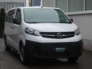 Opel Vivaro, Kombi E M, Jahr 2022 - Hachenburg