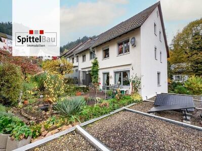 Reihenendhaus in Top-Zustand mit viel Platz, Garten, Garage und Stellplatz!