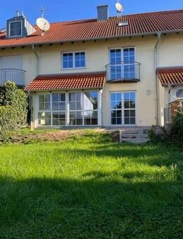 EINLADENDES REIHENMITTELHAUS IN LANDSHUT-MÜNCHNERAU MIT GARTEN UND EINZELGARAGE - ZUR MIETE - Landshut