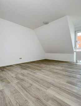 Gemütliche 1-Zimmer-Wohnung mit Aufzug & Keller in zentraler Lage - ideal für Singles und Pendler! - Stein (Bayern)