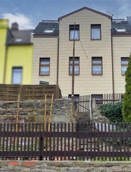 Solides Reihenhaus für Sonnenliebhaber - Oelsnitz
