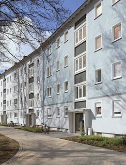 Bei VIVAWEST die Sonnenstrahlen auf dem eigenen Balkon genießen. - Dortmund