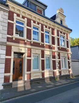 Kernsaniertes Mehrfamilienhaus in Oberhausen - Oberhausen