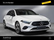 Mercedes A 180, Progressive Night, Jahr 2022 - Neumünster