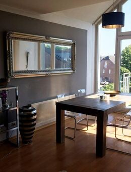 Schöne, helle Dachgeschoss Wohnung,nahe dem Ortskern von Kaiserswerth - Düsseldorf