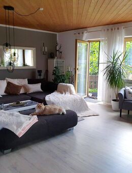 Traumhafte 5 Zimmer-Eigentumswohnung in Henfenfeld - Henfenfeld