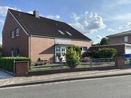 Kleinburgwedel: 2-Familienhaus mit Traumgarten und Garage - Burgwedel