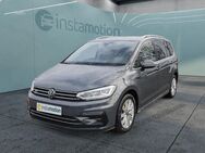 VW Touran, 2.0 TDI Highl R-Line Ext, Jahr 2024 - München