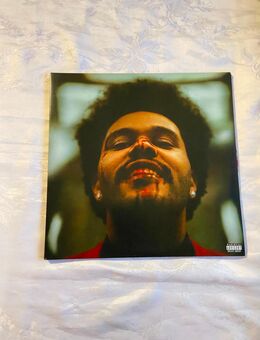 The Weeknd - After Hours Clear With Red Splatter Vinyl 2 LP Gebraucht - Langenselbold Zentrum