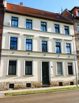 - Saniertes Mehrfamilienhaus in Weißenfels - - Weißenfels
