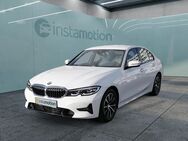 BMW 320, i Limousine Sport Line digitales, Jahr 2020 - München