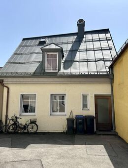 Vermietetes Altbau-Anbauhaus in zentraler Lage in Traunstein - Maxstraße! - Traunstein
