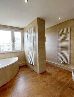 Familienwohnug / Balkon / Gäste-WC - Chemnitz