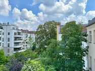 Maximal 2J: Erstbezug nach Renovierung: Möblierte 2,5-Zimmer-Wohnung im Samariterkiez in Friedrichshain - Berlin