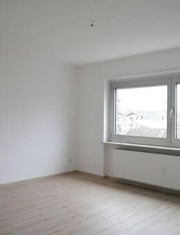 Mühlheim, helle 1-Zi-Wohnung,Duschbad,Keller, 7 Min.Zur S-Bahn - Mühlheim (Main)