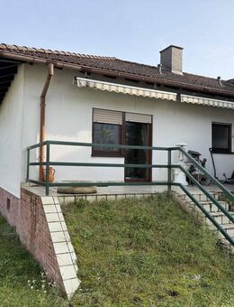 Bungalow und Halle im Gewerbegebiet - Ketsch