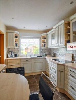 IMMOBERLIN.DE - Sympathischer Bungalow mit idyllischem Südgarten nahe Falkenhagener See & Ortszentrum - Falkensee