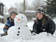 SCHNEEMANNZEIT ... im eigenen Garten mit der Familie den Winter genießen! EFH inkl. Baugrundstück von Bien Zenker - Holzbach