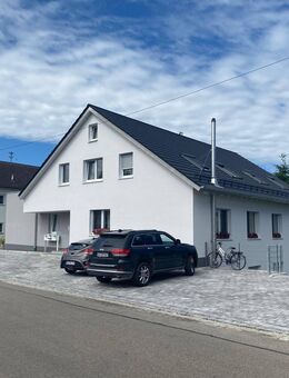 Helle 4-Zimmer Souterrainwohnung - Jettingen-Scheppach