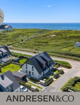 Ferienhaus in direkter Dünenlage - Doppelhaushälfte mit Garage in ruhiger Lage von Rantum - Sylt