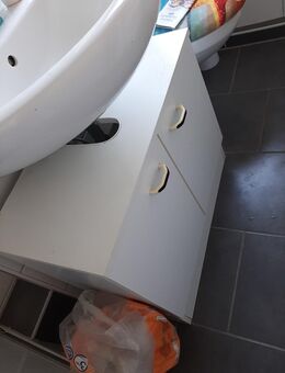 Set Badschränkchen weiß Unterschrank für Waschbecken und Schrank - Döbeln