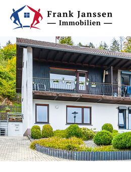 Doppelhaushälfte in Neroth - mit 3 Schlafzimmern, Garten und Terrasse in ruhiger Wohngegend - Neroth