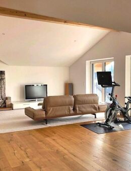 Großzügige Dachgeschosswohnung mit Bergblick - Kolbermoor