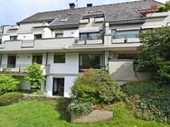 Besonders in Bredeney! Ca. 285 m² Privathausteil mit 6 Mieteinheiten & 7 Garagen in Bestlage - Essen