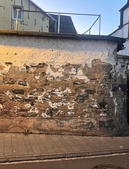 Wohn- und Geschäftshaus mit Scheune in Andernach - Kerpen (Kolpingstadt)