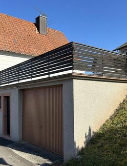 kleines Wohnhaus mit Garage und Terrasse - Wartmannsroth