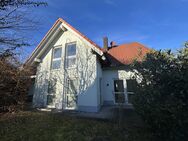Großzügiges Familiendomizil mit Doppelgarage und pflegeleichtem Garten - Walsdorf (Bayern)