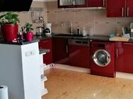 Idyllisch gelegenes Zweifamilienhaus mit separaten Eingängen, Garage, Carport und Garten - Innernzell