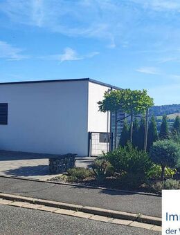 **Exklusives KfW 55 Wohnhaus in top Lage** - Pressig