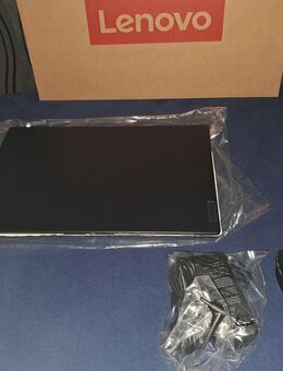 Tausche Brandneuen Lenovo Laptop gegen getragene Damenstiefel - Gelsenkirchen