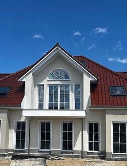 Bereit zum Einzug: Erdgeschosswohnung in attraktivem 3-Familienhaus - Karlshagen