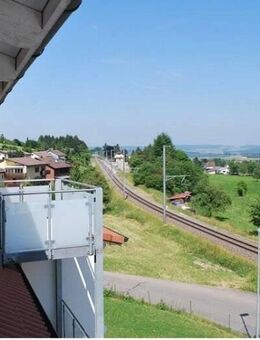 Nachmieter für eine 2,5-Zimmer-Wohnung in Lottstetten direkt an CH Grenze, gesucht - Lottstetten