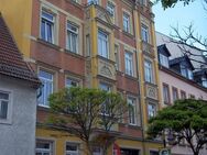 W2100 - Moderne 2-Raumwohnung im Stadtzentrum mit Südbalkon & Lift - Riesa