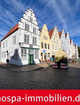 Werden Sie Teil der Skyline vom Holländerstädtchen Friedrichstadt: Das "EDAMERHAUS" - Friedrichstadt