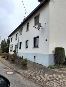 NEITERSEN - Achtung Handwerker! Mehrfamilienhaus mit Sanierungsbedarf - Neitersen