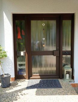 Vollsaniertes neuwertiges Zweifamilienhaus mit Ausbaureserve DG - Neckargemünd