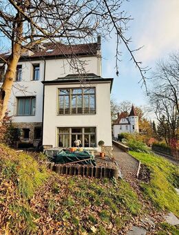 Historisches Ambiente: wunderschöne 3-Zimmer-Wohnung am Marienberg - Coburg