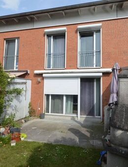 Frisch renoviertes und familienfreundliches Mittelreihenhaus in Boberg zu vermieten - Hamburg